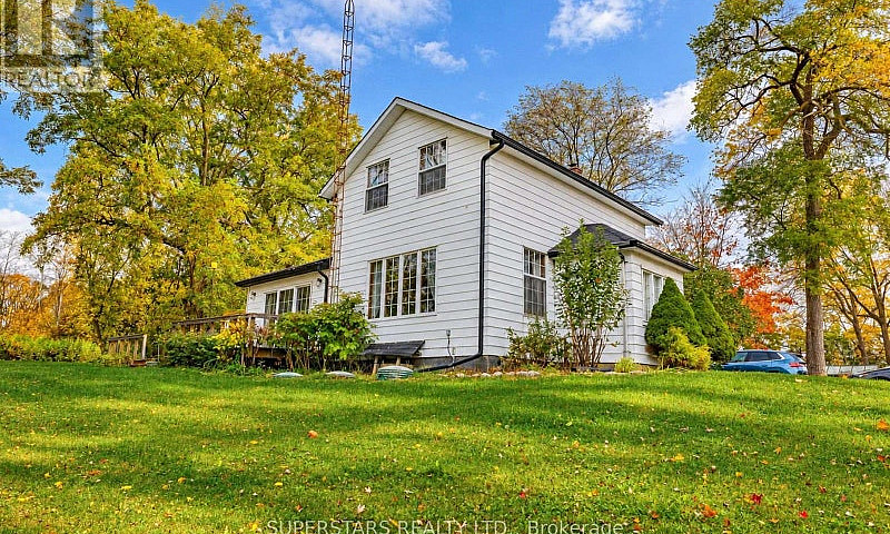 17450 Bathurst Stree...