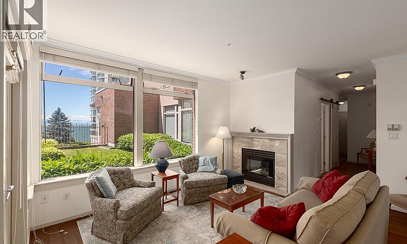 306 2271 Bellevue Av...