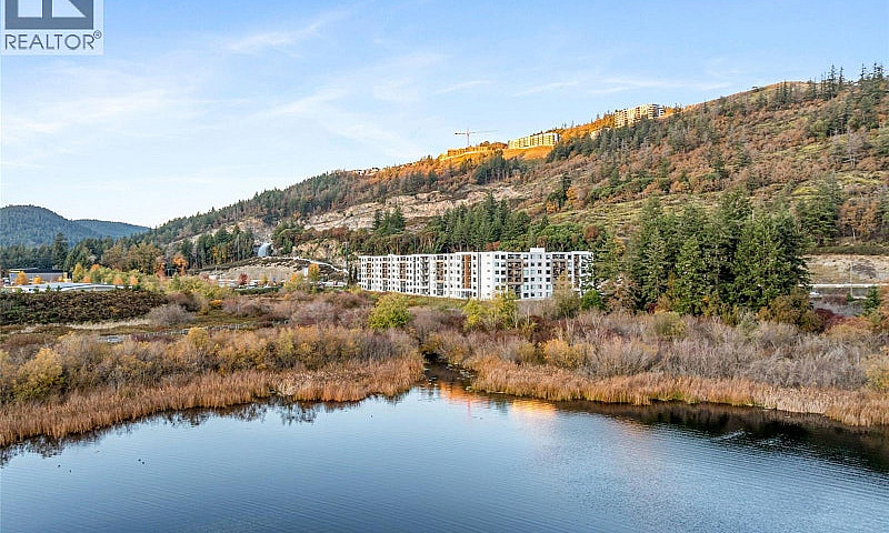 418 1371 Goldstream ...