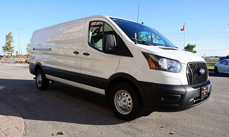 2025 Ford Transit Ca...