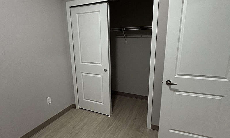 One Bedroom Apartmen...