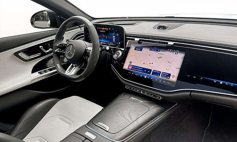 2025 Mercedes-Benz E...