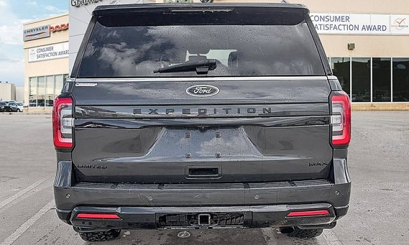 2022 Ford Expedition...