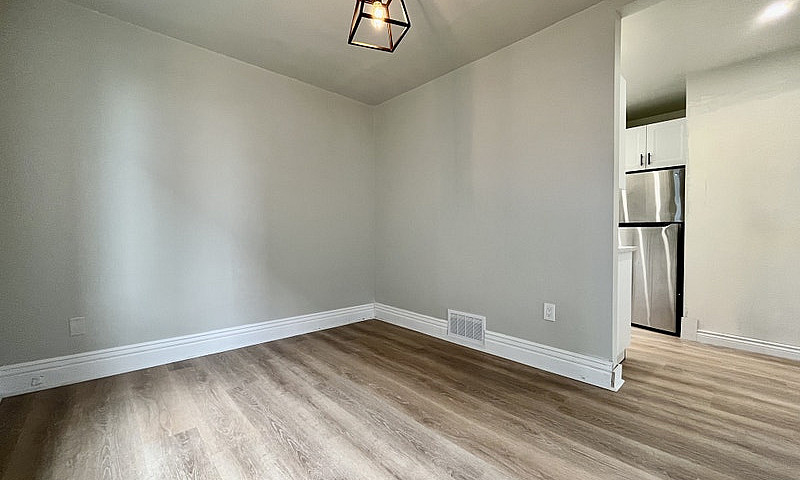 Main Floor - 531 Luc...