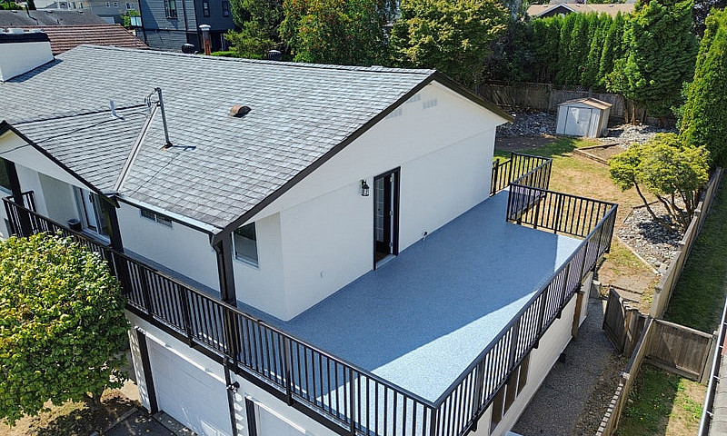 1341 Parker St White...