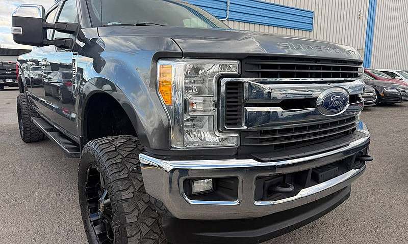 2017 Ford F-250 Xlt ...