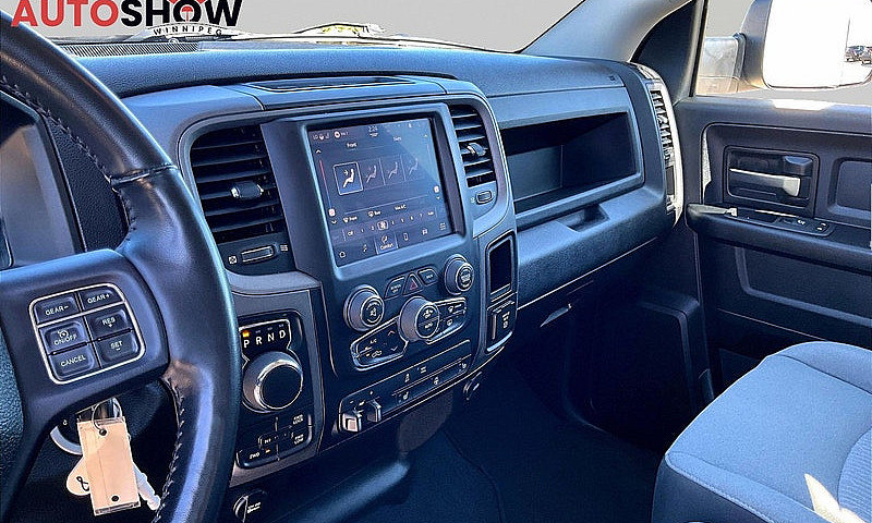 2022 Ram 1500 Crew C...