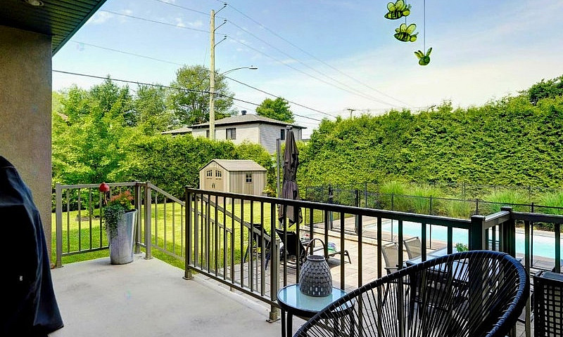 $875,000 - 2 Storey ...