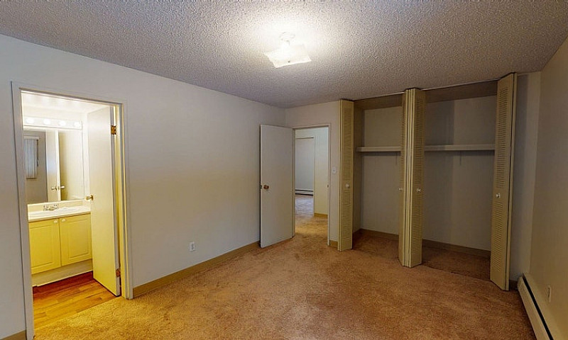 Spacious 3 Bedroom A...