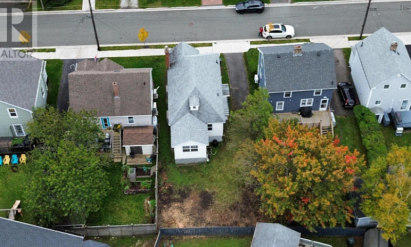 208 Dillon Street Sy...