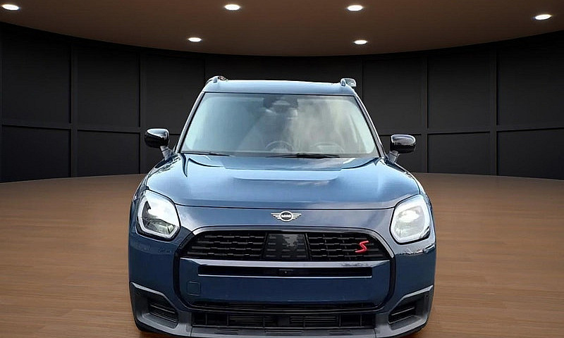2026 Mini Countryman...
