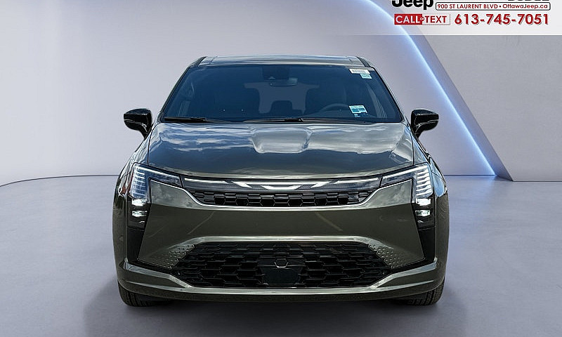 2027 Chrysler Pacifi...