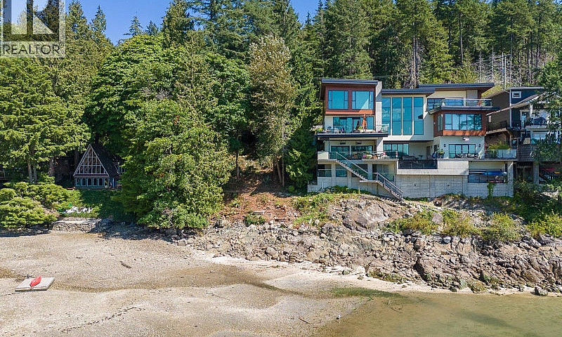 4855 Belcarra Bay Ro...