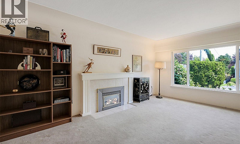 930 Runnymede Pl Oak...