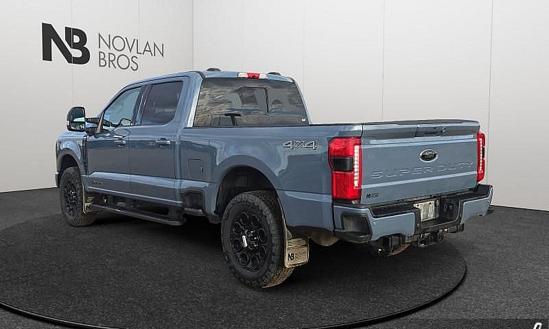 2023 Ford F-350 Supe...
