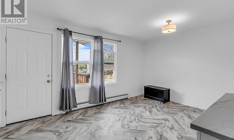 27 210 Camponi Place...