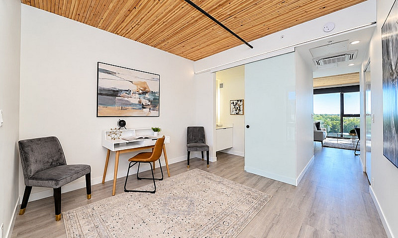 123 James Ave - 2Bed...