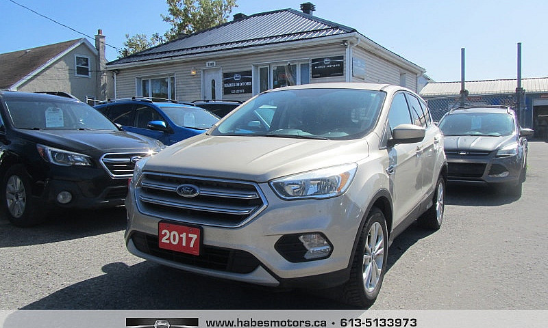 2017 Ford Escape Awd...