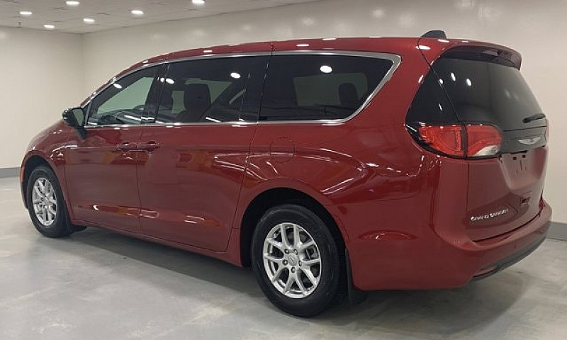2026 Chrysler Grand ...