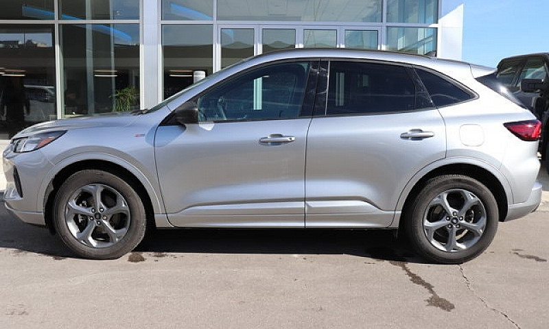 2023 Ford Escape St-...