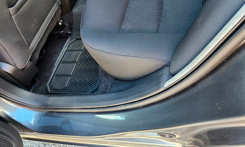 2010 Ford Fusion (63...