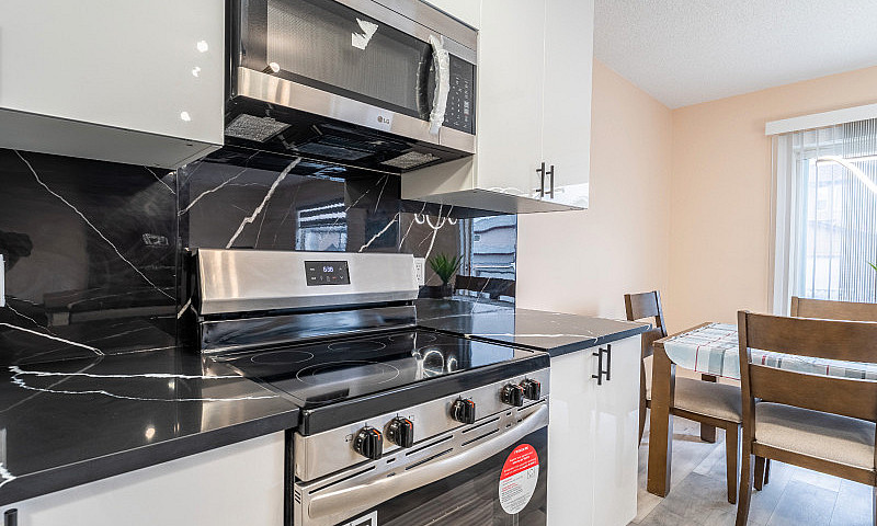 Renovated 5 Bed Home...