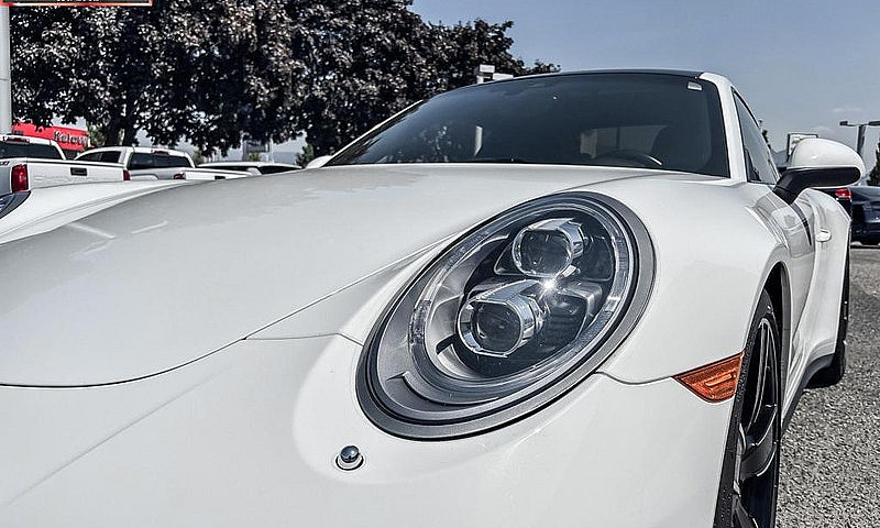 2017 Porsche 911 2Dr...