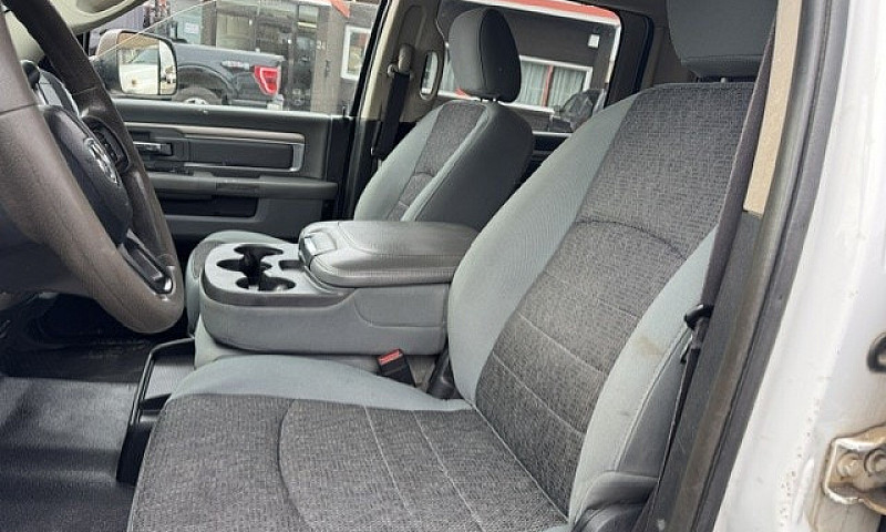 2013 Ram 5500 Slt 4W...