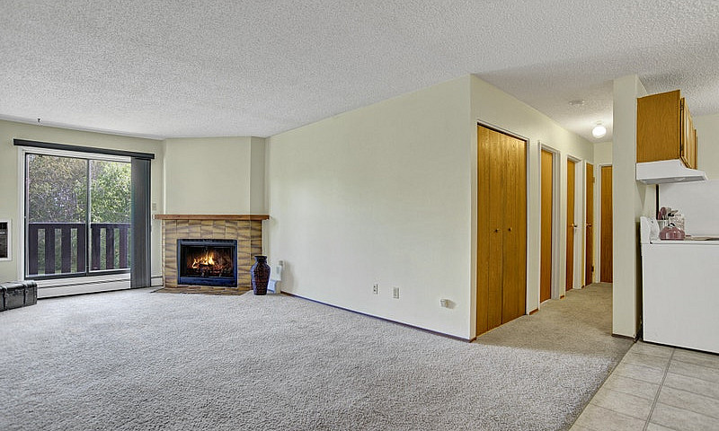 1 Bedroom Eagle At C...