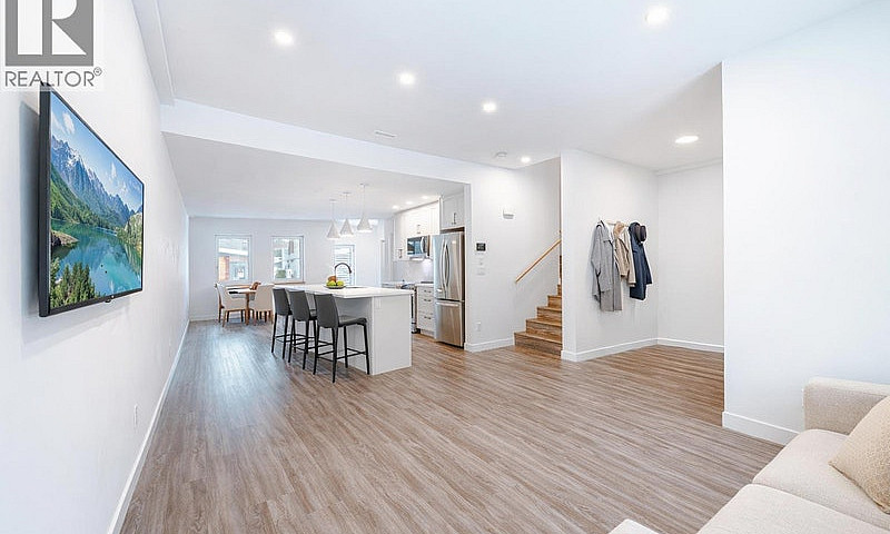 1039 Keystone Cresce...