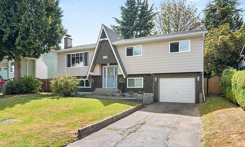 5933 Angus Place Sur...