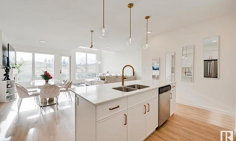3947 5 Av Sw - Backi...