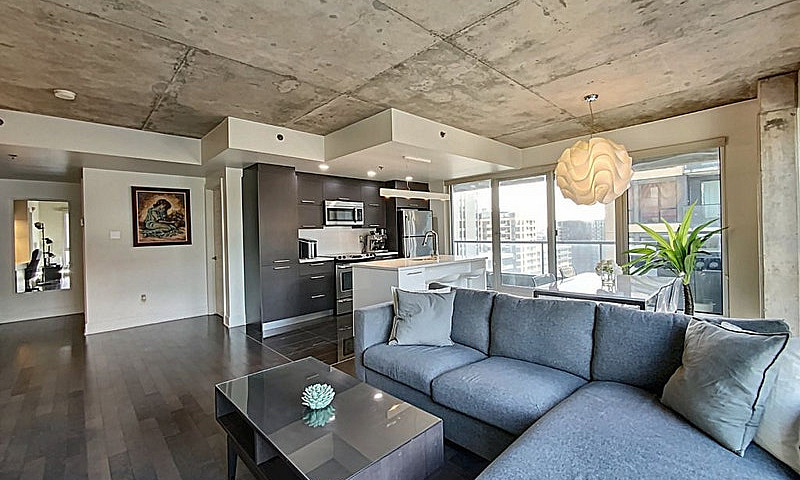 549 998$ - Condo À V...
