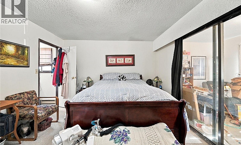 2344/2346 Rosstown R...