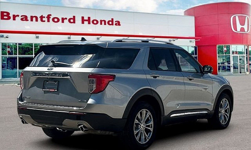 2023 Ford Explorer L...