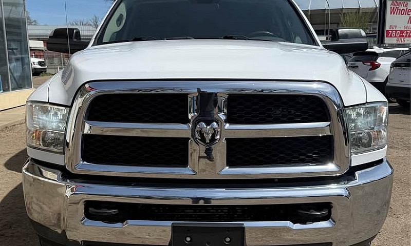 2018 Ram 3500 4X4 Cr...