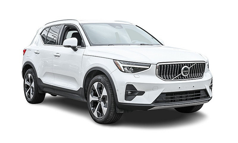 2024 Volvo Xc40...