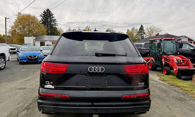 2018 Audi Q7 Technik...
