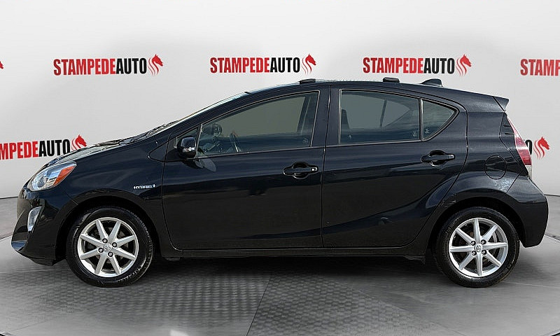 2015 Toyota Prius C ...