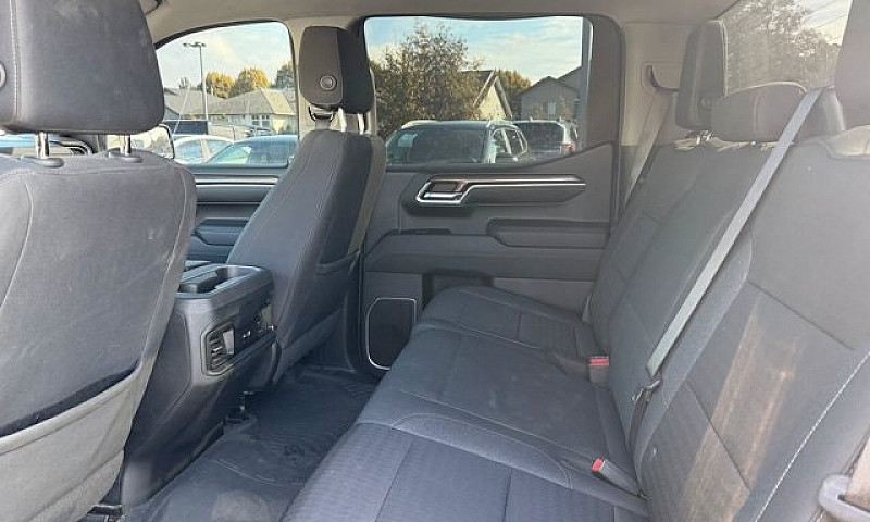 2023 Chevrolet Silve...