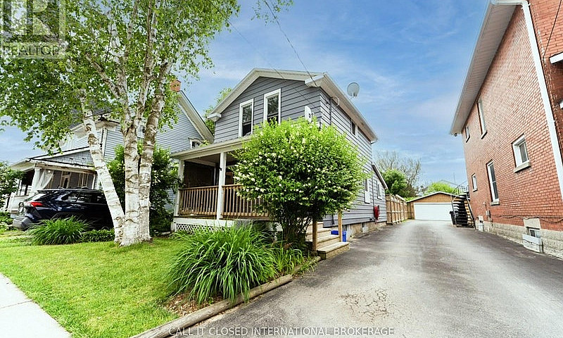326 Smith Street Cen...