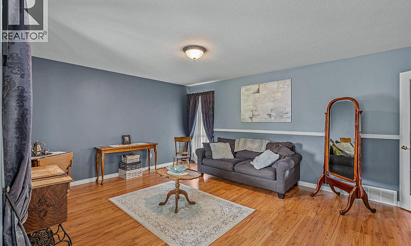 2274 Churchill Road ...
