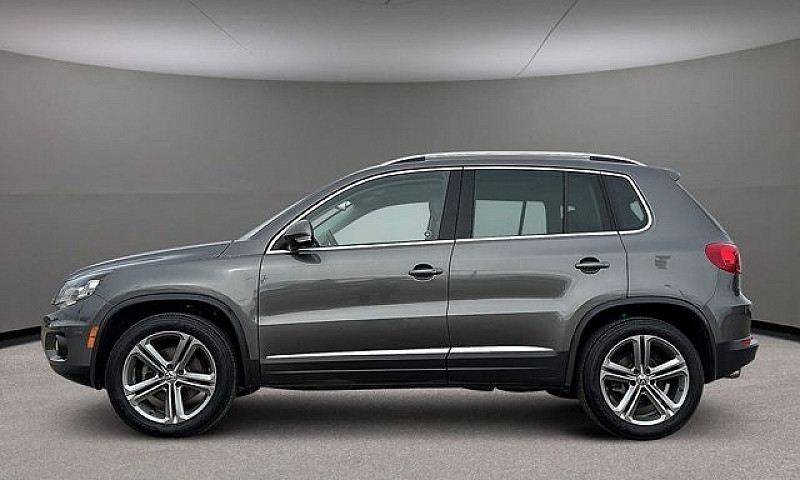 2017 Volkswagen Tigu...