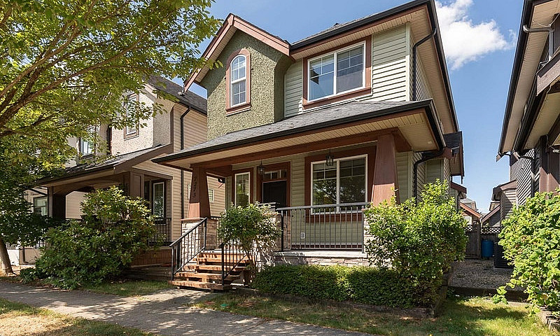 7273 192A Street Sur...