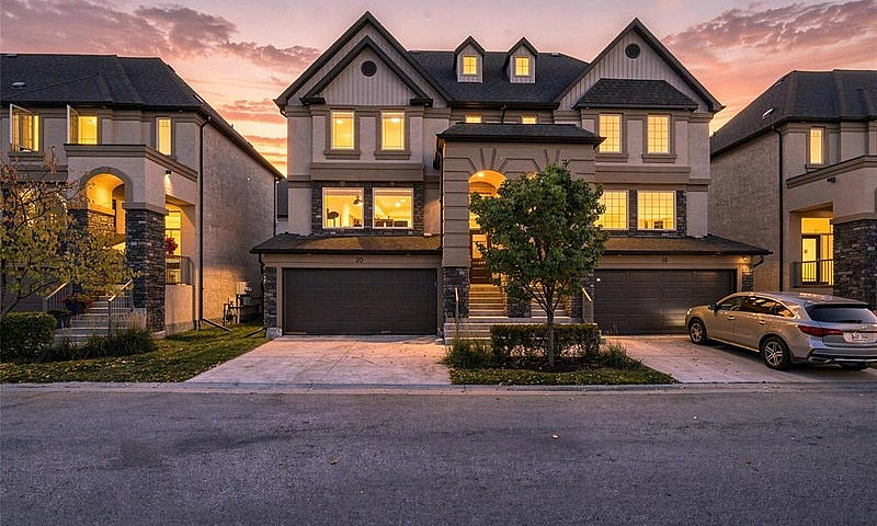 20 455 Shorehill Dri...