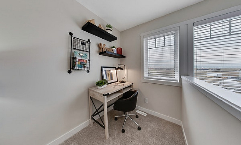 1 Bedroom Townhouse ...