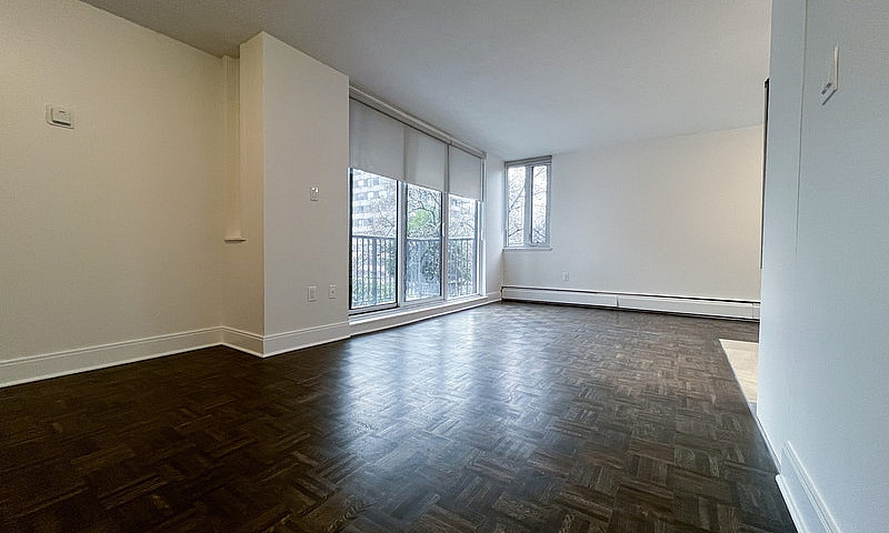 Studio Apartment For...