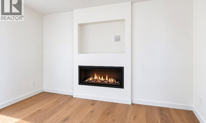 535 Gibson St Tofino...