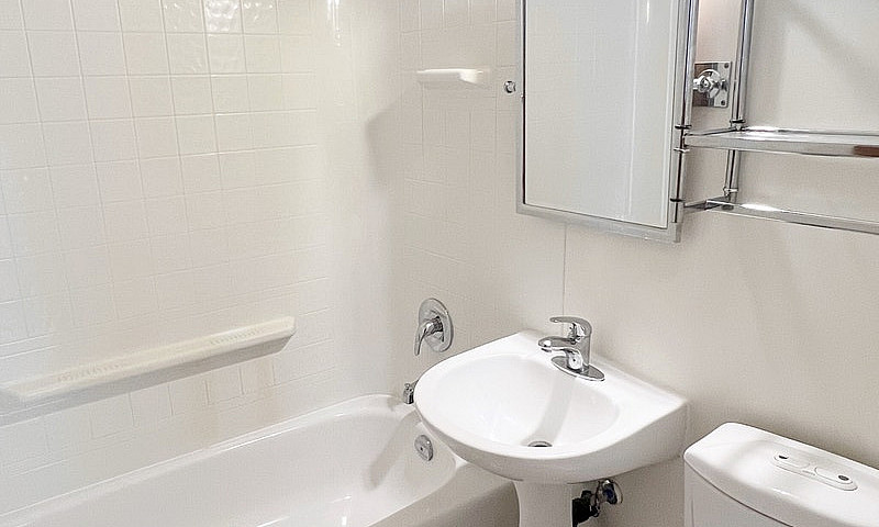 2-Bedroom In Heart O...