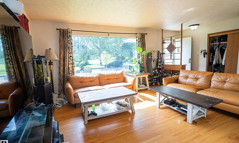 5307 105 St Nw Edmon...